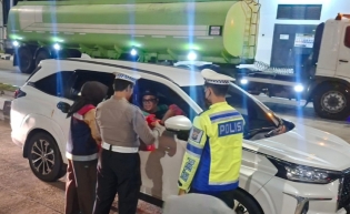 Kanit PJR Tol Permai Pimpin Operasi Micro Sleep, Ingatkan Pengendara Utamakan Keselamatan
