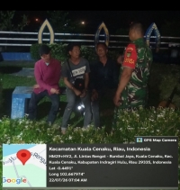 Memberi Himbauan Kepada Para Pemuda Desa Binaan Babinsa Laksanakan Patroli
