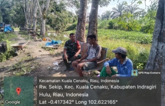 Melalui Komsos, Babinsa Pantau Wilayah Serta Jalin Silaturahmi Dengan Warga Desa Binaan