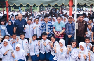 Peringati HIM, Wako Tebing Tinggi Ajak Pelajar Budayakan Menabung Sejak Dini
