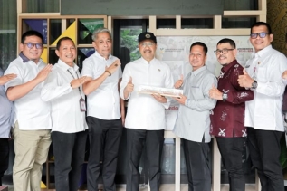 Pacu Jalur Tepian Narosa Makin Bergema, Mensos Beri Sinyal Hadir Buka Event dan Resmikan Sekolah Rakyat