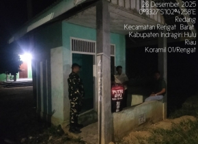 Babinsa Inginkan Kepada Masyarakat Saat Komsosnya Agar Aktifkan Jaga Malam Poskamling Secara Serius.