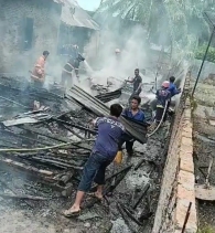 1 Unit Rumah Warga Di Air Joman Asahan Rata Dengan Tanah Di Lahap Si Jago Merah