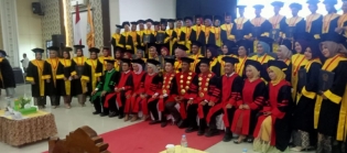 Yayasan STIE Bina Karya Tebingtinggi Gelar Wisuda terhadap 294 Sarjana T A 2023-2024