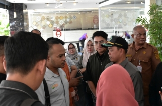 Ketua DPRD Pekanbaru dan Komisi II Sidak ke Pasar Kodim, Pedagang Resah Soal Status Kios