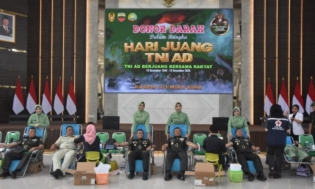 Peringati Hari Juang TNI AD Ke 79, Korem 031/Wira Bima Gelar Donor Darah