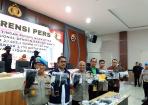 Ditresnarkoba Polda Riau Gelar Pengungkapan Tindak Pidana Narkotika Jaringan Internasional