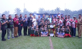 Bupati Asahan Tutup Turnamen Sepak Bola Rambate Rata Raya Cup U 10