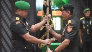 KSAD Pimpin Sertijab, Letjen Mohammad Fadjar Resmi Jabat Pangkostrad