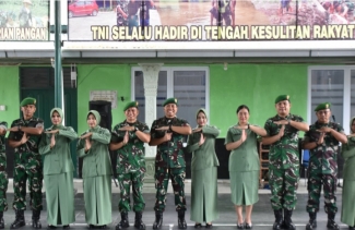 Dandim 0302/Inhu Pimpin Sertijab dan Korps Raport Kenaikan Pangkat Prajurit