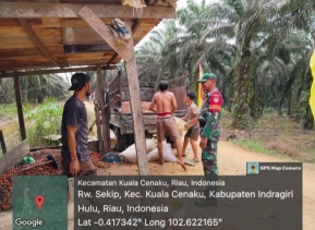 Melalui Komsos, Babinsa Pantau Aktivitas Warga Desa Binaan