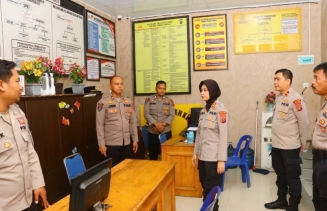 Kapolres Tebing Tinggi Cek Pelayanan SPKT, Pastikan Pelayanan Masyarakat Berjalan Baik
