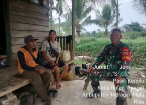 Melalui Komsos Babinsa Dapat Berinteraksi Bersama Tomas, Toga Dan Tokoh Adat Diwilayah Binaanya