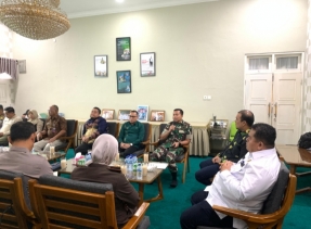 Dandim 0302/Inhu Berikan Masukan Saat Hadiri Coffee Morning Forkopimda Untuk Persiapan Hadapi Idul Adha Dan Pilkades