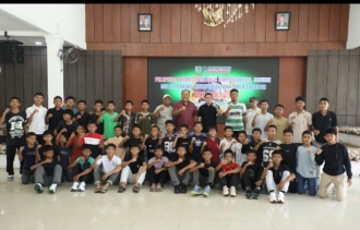 Bupati Asahan Lepas Kontingen Sepak Bola Piala Soeratin U-13 Dan U-15