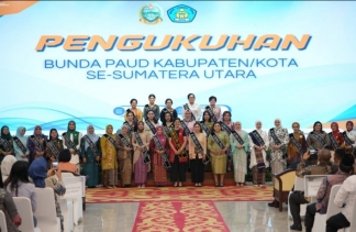 Ny. Yusnila Indriati Taufik Dikukuhkan Sebagai Bunda Literasi Dan Bunda PAUD Kabupaten Asahan