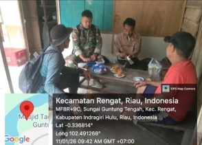 Babinsa Koramil Rutin Pantau Wilayah Binaan Melalui Komsosnya