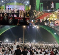 Ribuan Warga Hadiri Tabligh Akbar Bersama UAS di Rengat, Doakan Keselamatan Bangsa dan Turunnya Hujan