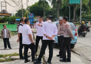 Ditlantas Polda Riau Gandeng PUPR, Normalisasi Drainase di Depan RS Awal Bros segera Dimulai