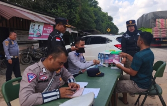 Tekan Angka Kecelakaan, Ditlantas Polda Riau Gelar Razia dan Ramp Check Kendaraan Angkutan Barang