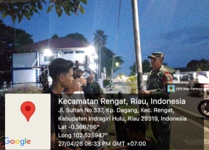 Kondisi Wilayah Yang Tetap Aman  Babinsa Koramil 01/Rengat Terus Laksanakan Patroli Malam