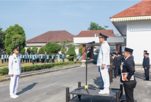 Wali Kota Tebing Tinggi Pimpin Upacara Peringatan Hari Otonomi Daerah ke 30 Tahun 2026