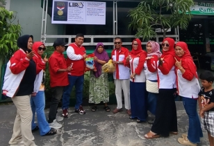 DPD LIRA Kota Pekanbaru Resmikan Rumah LIRA dan Salurkan Bantuan Sembako kepada Warga