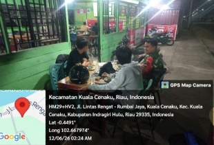 Potroli Malam , Babinsa Terus Memberikan Himbauan Kepada pemuda Di Desa Binaan