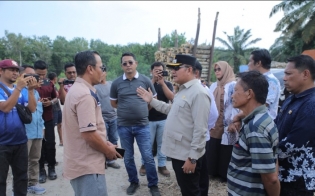 Wakil Bupati Asahan Asahan Himbau Pengusaha Kayu Untuk Patuhi Aturan