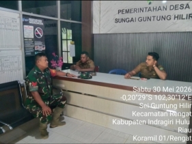 Melalui Komsos Babinsa Komsos Dengan Perangkat Desa Guna Bahas Tentang Keamanan
