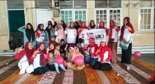 Peduli Sesama, Relawan Jum’at Barokah LIRA Riau Berbagi Kasih dengan Anak Panti
