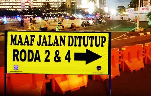 Akses Jalan Menuju Glodok dari Arah Harmoni Sempat Ditutup