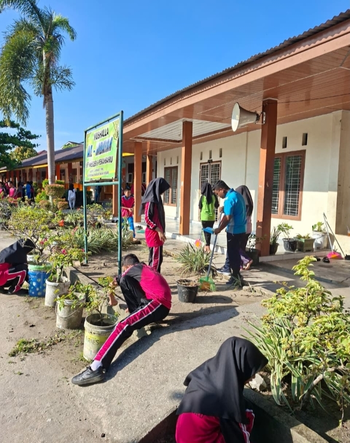 GORO sesuai Instruksi Kadisdik Kota Pekanbaru Penilaian Adipura