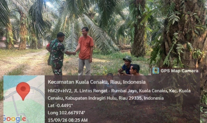 Bahaya Terhadap Dampak Karhutla Babinsa Koramil 01/Rengat Ajak Warga Hindari Membakar Lahan