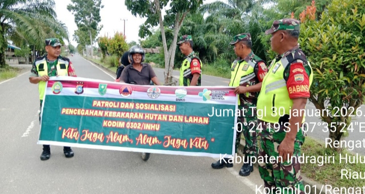 Sekalipun Titik Api Tidak Ditemukan Babinsa Serda Zakirman Tetap Pimpin Patroli Karhutla Di Desa Kp Pulau