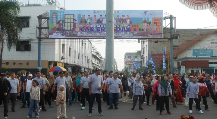 Dandim 0302/Inhu Hadiri CFD Perdana di Kota Rengat Bersama Forkopimda Serta Ribuan Masyarakat