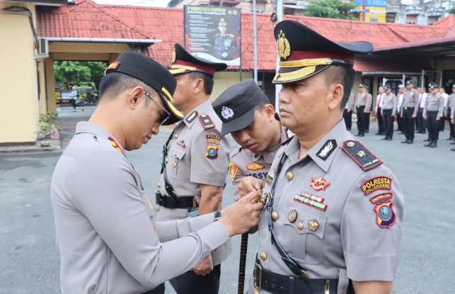 Pimpin Sertijab Wakapolres, Kapolres Tebing Tinggi : Kita Mengabdi Untuk Negeri Tercinta Indonesia