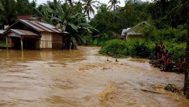 Banjir Rendam Kota Bitung, 988 Warga Mengungsi