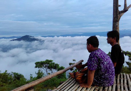 Ajaib! Trenggalek Punya Negeri di Atas Awan