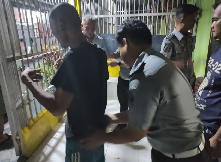 Cegah Gangguan Kamtib, Lapas Pekanbaru Konsisten Gelar Razia Kamar Hunian Warga Binaan