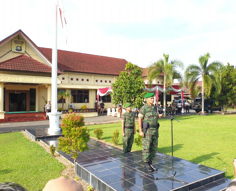 Dandim 0406/MLM Pimpin Apel Gelar Pasukan Di Mapolres Musi Rawas