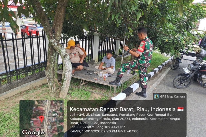 Babinsa Jalankan Komsos Guna Mewujudkan Kebersamaan Dengan Warga Binaan.