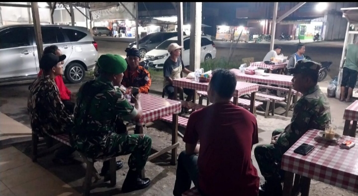 Wujudkan Lingkungan Aman dan Kondusif Babinsa Patroli Malam Terus  Digalakan