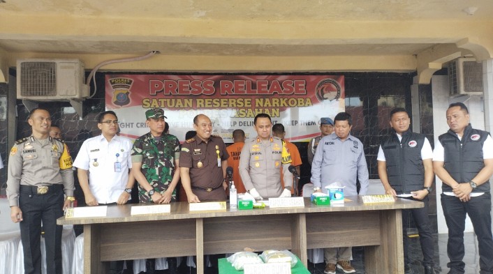 Polres Asahan Berhasil Tangkap 4 Pelaku Dan Amankan 2Kg Sabu