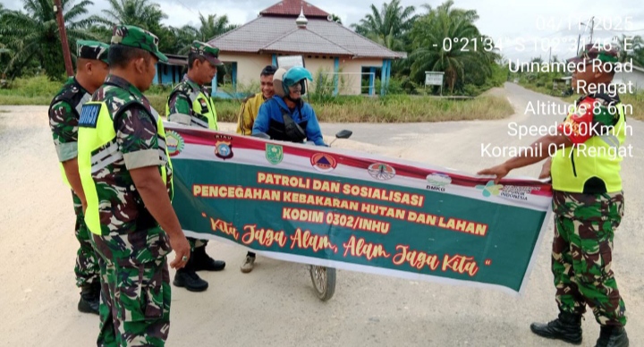 Walau Cuaca Mendung Terkadang Berubah Namun Patroli Tetap Dilaksanakan Oleh Babinsa