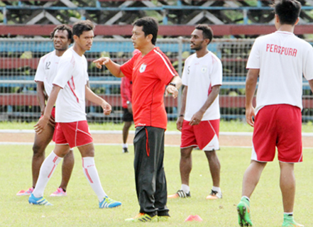 Kurang Apik, Managjemen Persipura Putus Kontrak Pelatih