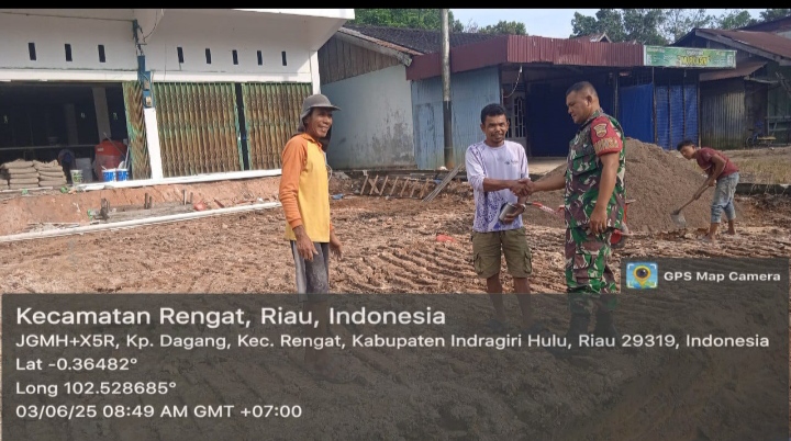 Kunjungi Kelurahan Kampung Dagang Babinsa Jalankan Komsos Dengan Warga Binaanya