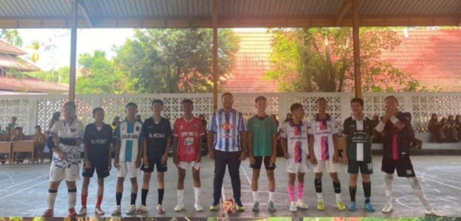 Futsal & Mobile Legends  Class Metting SMPN 13 Pekanbaru