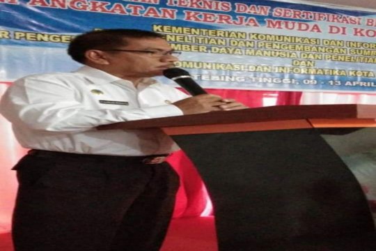 Walikota Tebingtinggi Buka Bimtek Sertifikasi SKKNI bagi Angkatan kerja Muda