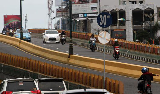 Satu Bulan Sosialisasi, Pengendara Roda Dua Dilarang Melintas Diatas Fly Over